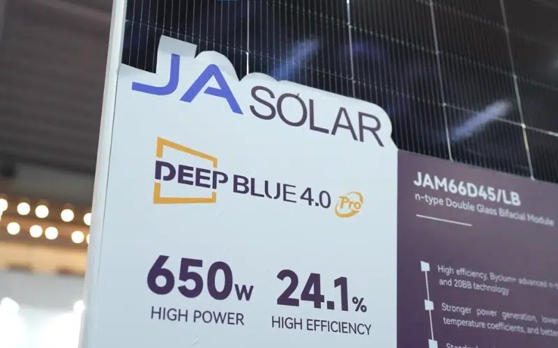 ja-solar-deepblue-pakistan-expo-2026 JA Solar DeepBlue 5.0 module display at Solar Pakistan 2026 exhibition showcasing latest solar technology and JA Solar Panel Price in Pakistan 2026 trends
